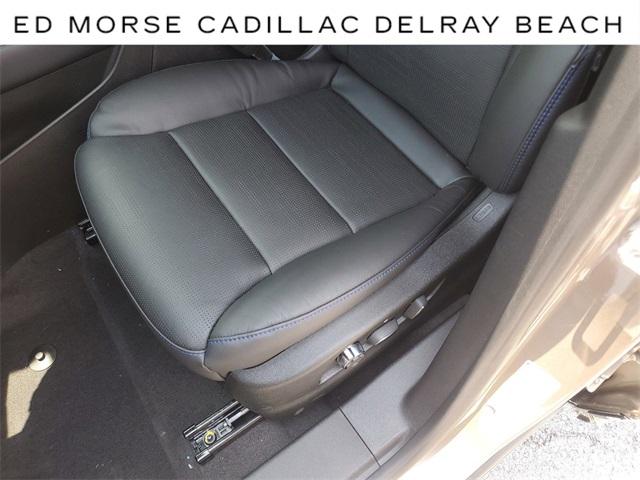 2024 Cadillac XT4 Vehicle Photo in DELRAY BEACH, FL 33483-3294