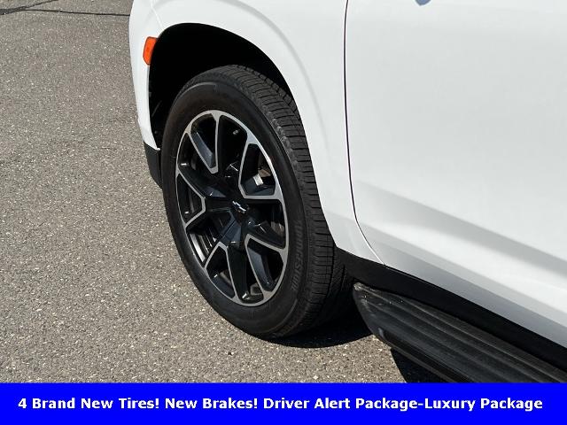 2021 Chevrolet Tahoe Vehicle Photo in CHICOPEE, MA 01020-5001