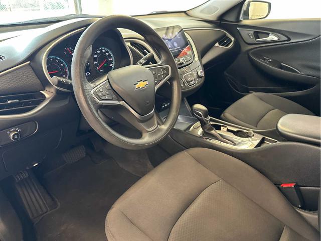 2022 Chevrolet Malibu Vehicle Photo in RED SPRINGS, NC 28377-1640