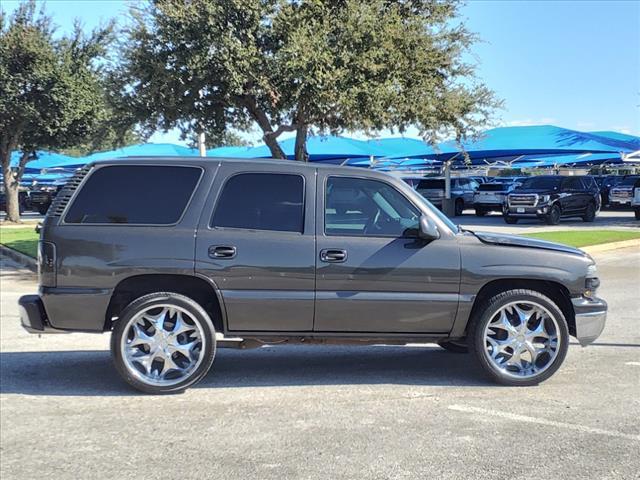 2001 Chevrolet Tahoe Vehicle Photo in Denton, TX 76205