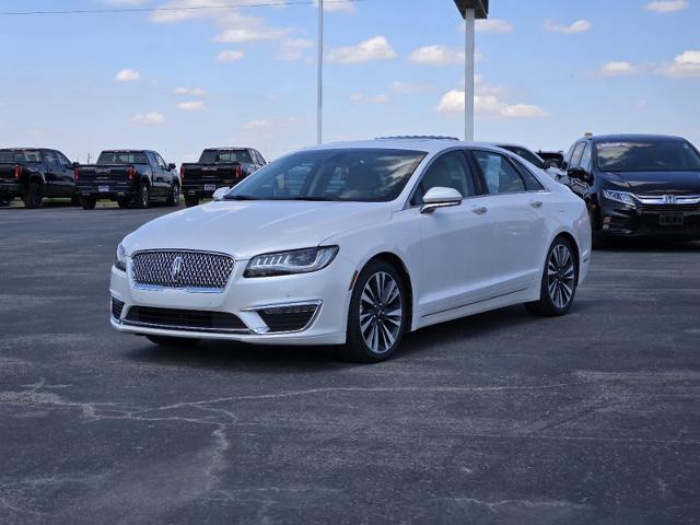 2019 Lincoln MKZ Vehicle Photo in LAWTON, OK 73505