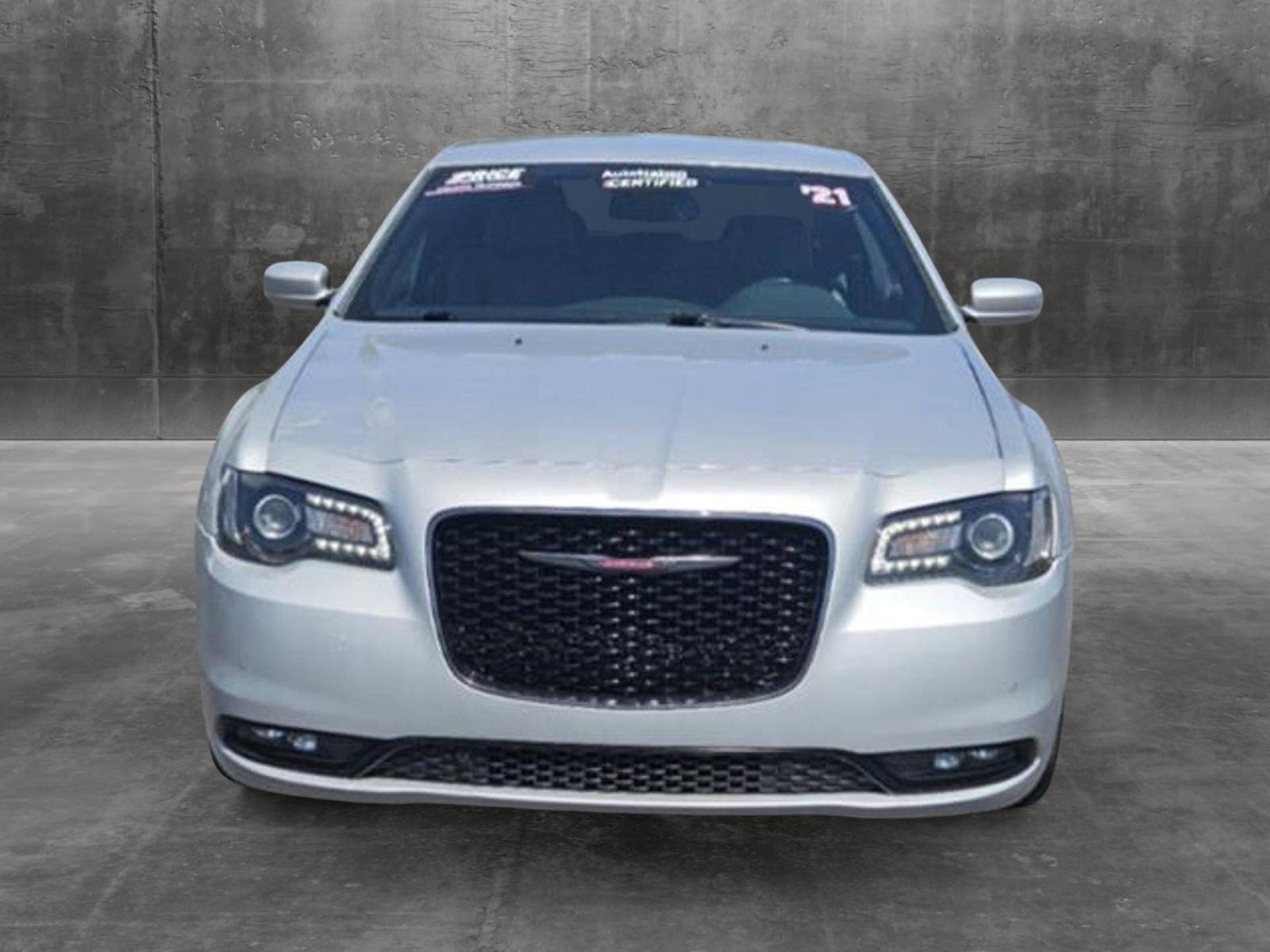 2021 Chrysler 300 Vehicle Photo in CLEARWATER, FL 33764-7163