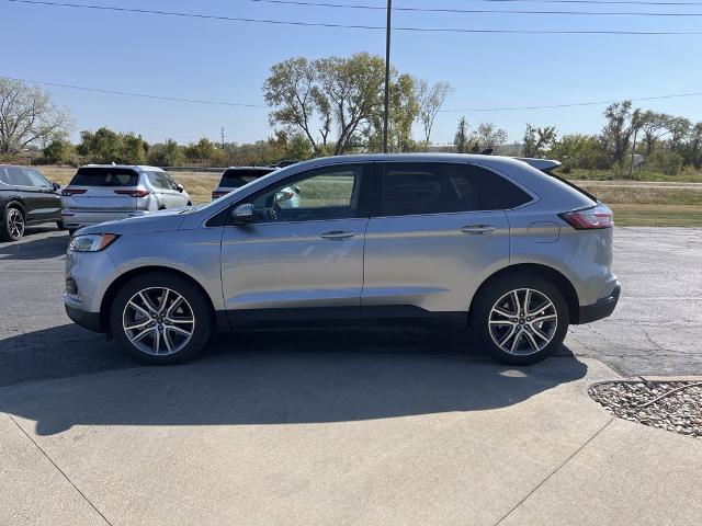 2024 Ford Edge Vehicle Photo in MANHATTAN, KS 66502-5036