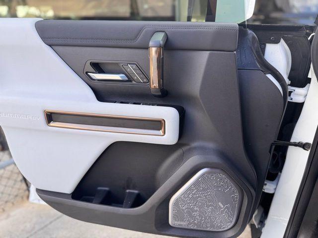 2023 GMC HUMMER EV Pickup Vehicle Photo in DELRAY BEACH, FL 33483-3294