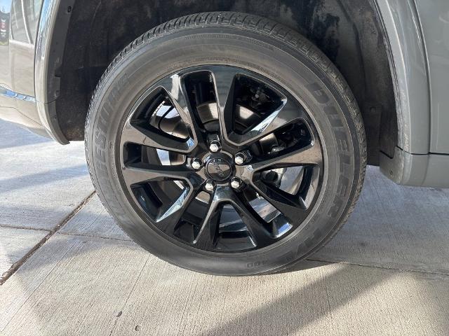 2021 Jeep Grand Cherokee Vehicle Photo in MANHATTAN, KS 66502-5036