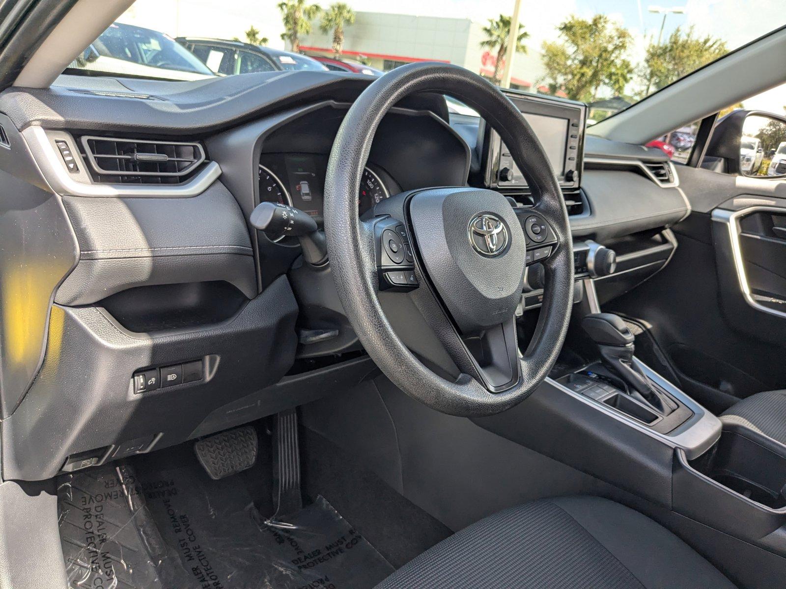 2022 Toyota RAV4 Vehicle Photo in Winter Park, FL 32792