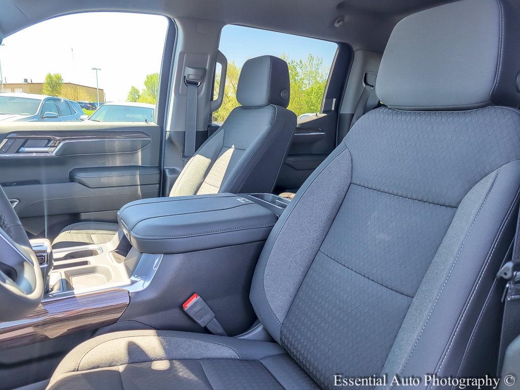 2024 Chevrolet Silverado 1500 Vehicle Photo in AURORA, IL 60503-9326