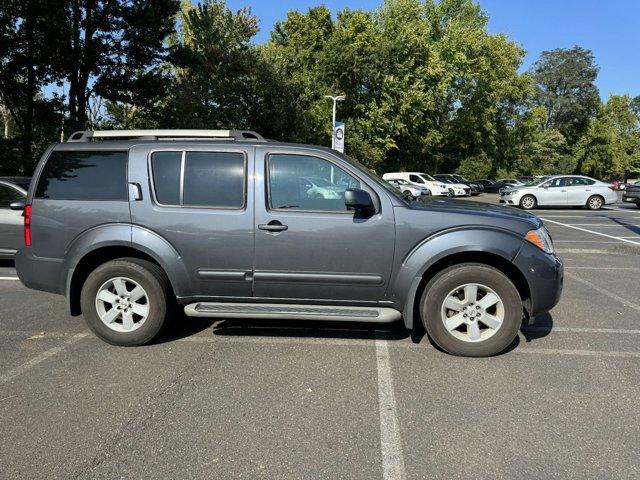 2012 Nissan Pathfinder Vehicle Photo in Doylestown, PA 18901