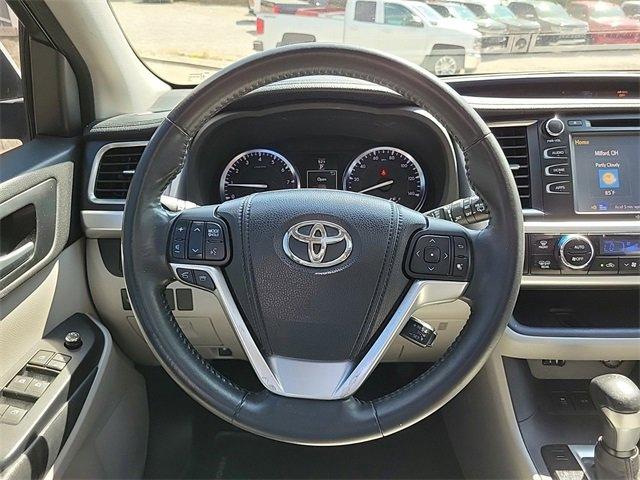 2015 Toyota Highlander Vehicle Photo in MILFORD, OH 45150-1684