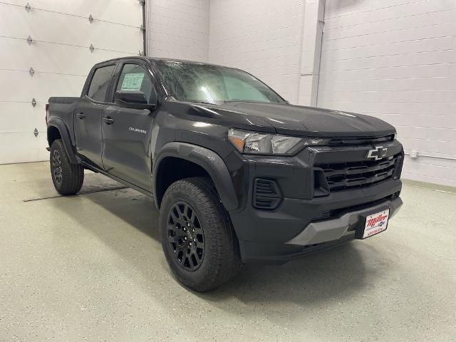 2024 Chevrolet Colorado Vehicle Photo in ROGERS, MN 55374-9422