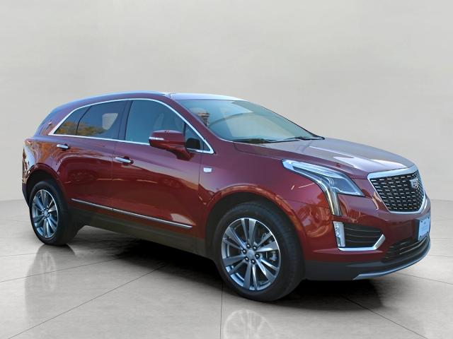 2024 Cadillac XT5 Vehicle Photo in NEENAH, WI 54956-2243