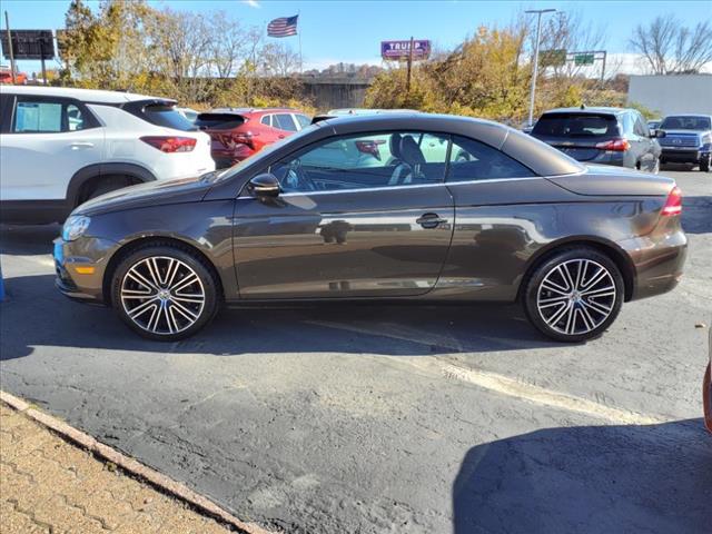 2015 Volkswagen Eos Vehicle Photo in TARENTUM, PA 15084-1435