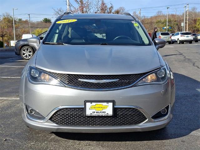 Used 2017 Chrysler Pacifica Touring-L with VIN 2C4RC1BG6HR656414 for sale in Milford, CT