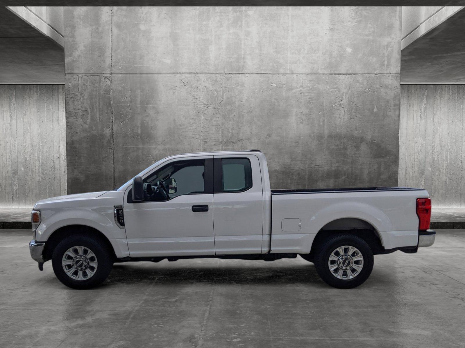 2021 Ford Super Duty F-250 SRW Vehicle Photo in PEMBROKE PINES, FL 33024-6534