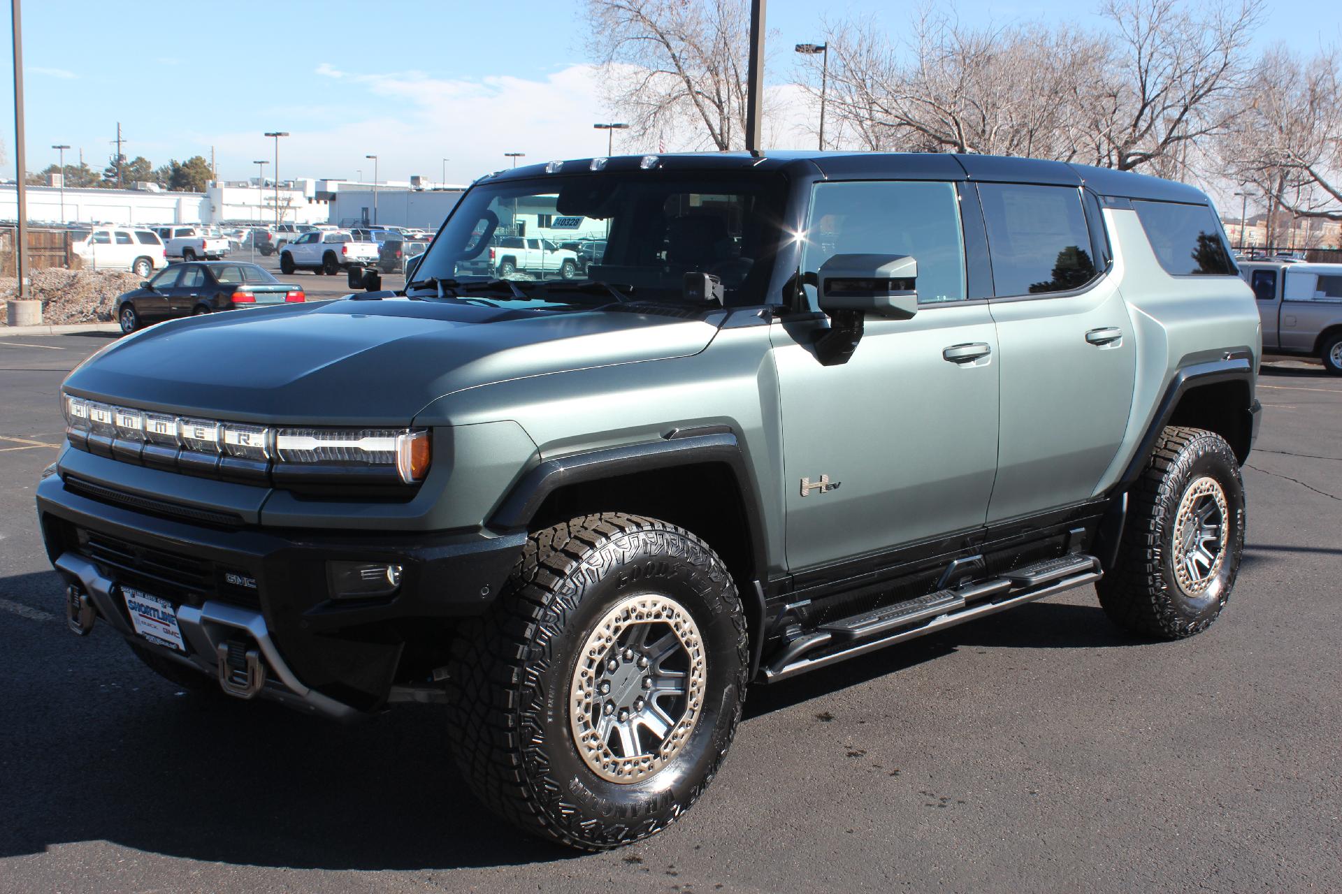 2024 GMC HUMMER EV SUV Vehicle Photo in AURORA, CO 80012-4011