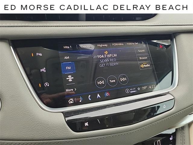 2024 Cadillac XT5 Vehicle Photo in DELRAY BEACH, FL 33483-3294