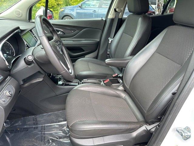 2021 Buick Encore Vehicle Photo in MEDINA, OH 44256-9631