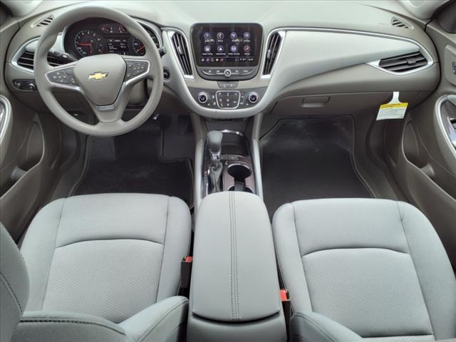 2025 Chevrolet Malibu Vehicle Photo in ELGIN, TX 78621-4245