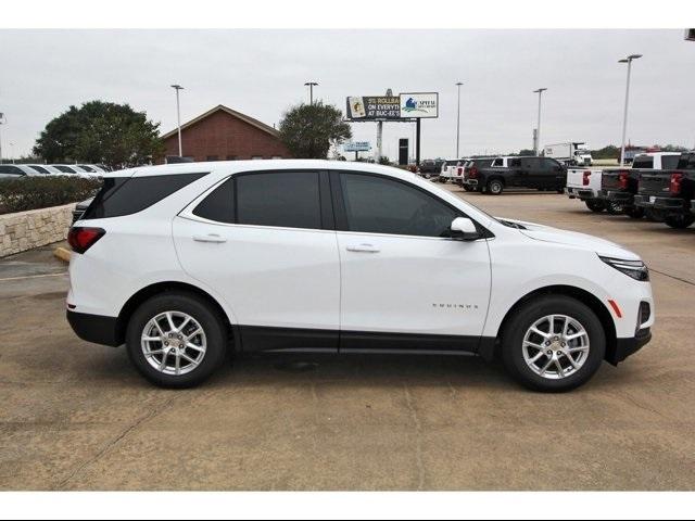 2024 Chevrolet Equinox Vehicle Photo in ROSENBERG, TX 77471-5675