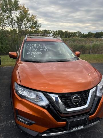 2019 Nissan Rogue Vehicle Photo in Neenah, WI 54956