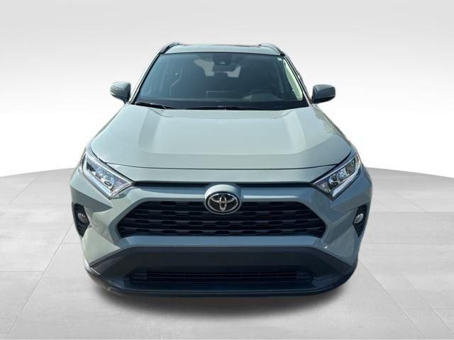 2020 Toyota RAV4 Vehicle Photo in MEDINA, OH 44256-9631