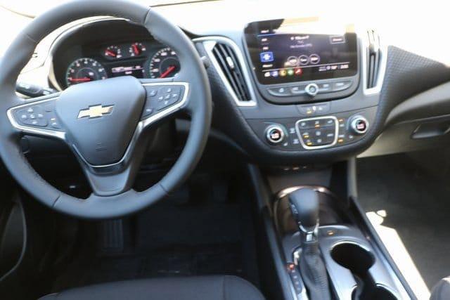 2025 Chevrolet Malibu Vehicle Photo in Salem, OR 97301