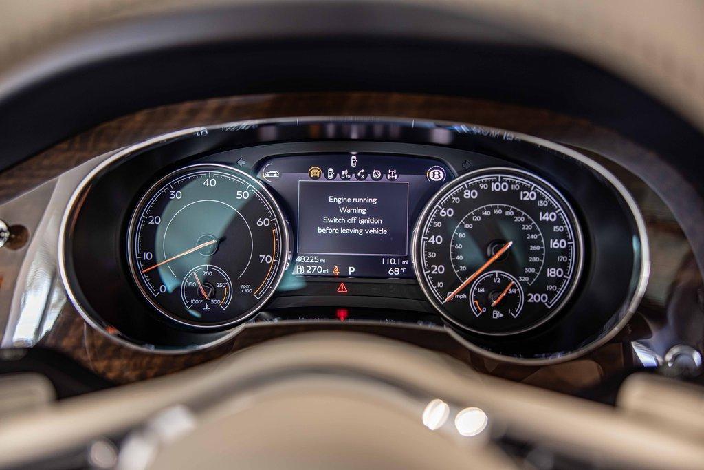 2018 Bentley Bentayga Vehicle Photo in Plainfield, IL 60586