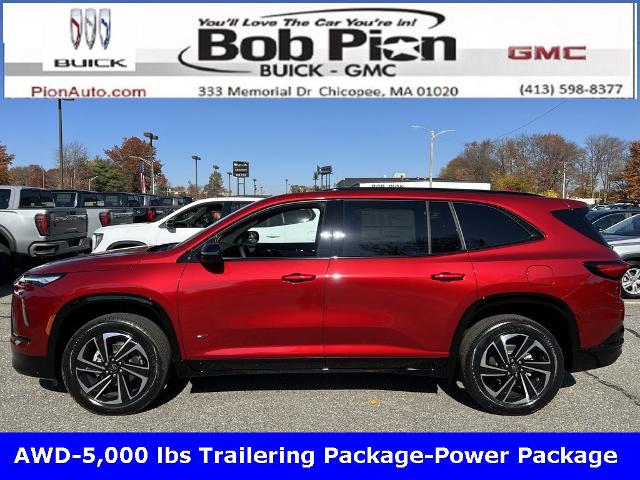 2025 Buick Enclave Vehicle Photo in CHICOPEE, MA 01020-5001