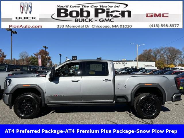 2025 GMC Sierra 3500HD Vehicle Photo in CHICOPEE, MA 01020-5001