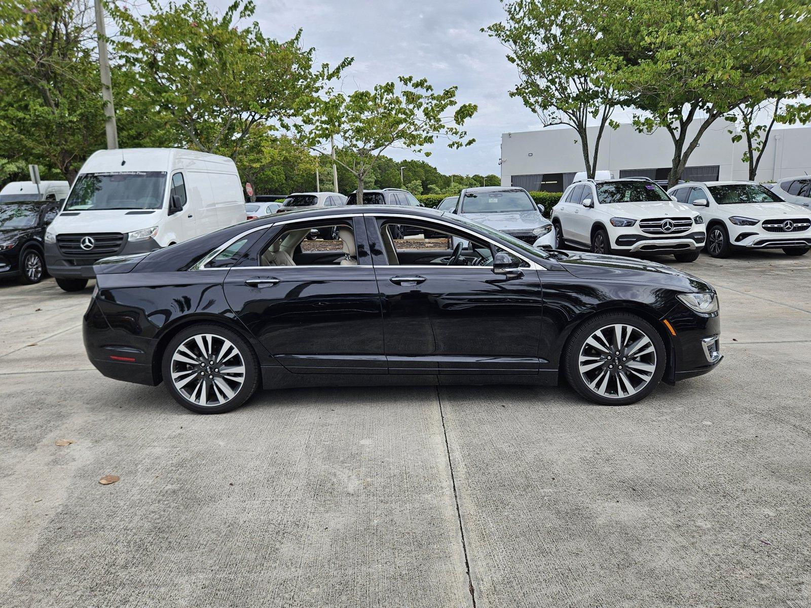 2017 Lincoln MKZ Vehicle Photo in Pembroke Pines , FL 33027