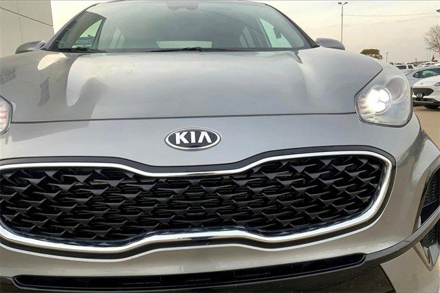 2021 Kia Sportage Vehicle Photo in TOPEKA, KS 66609-0000