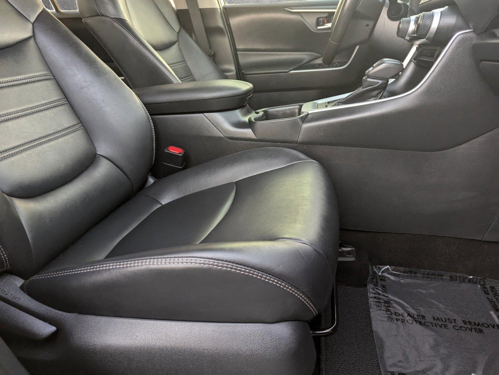 2019 Toyota RAV4 Vehicle Photo in Winter Park, FL 32792