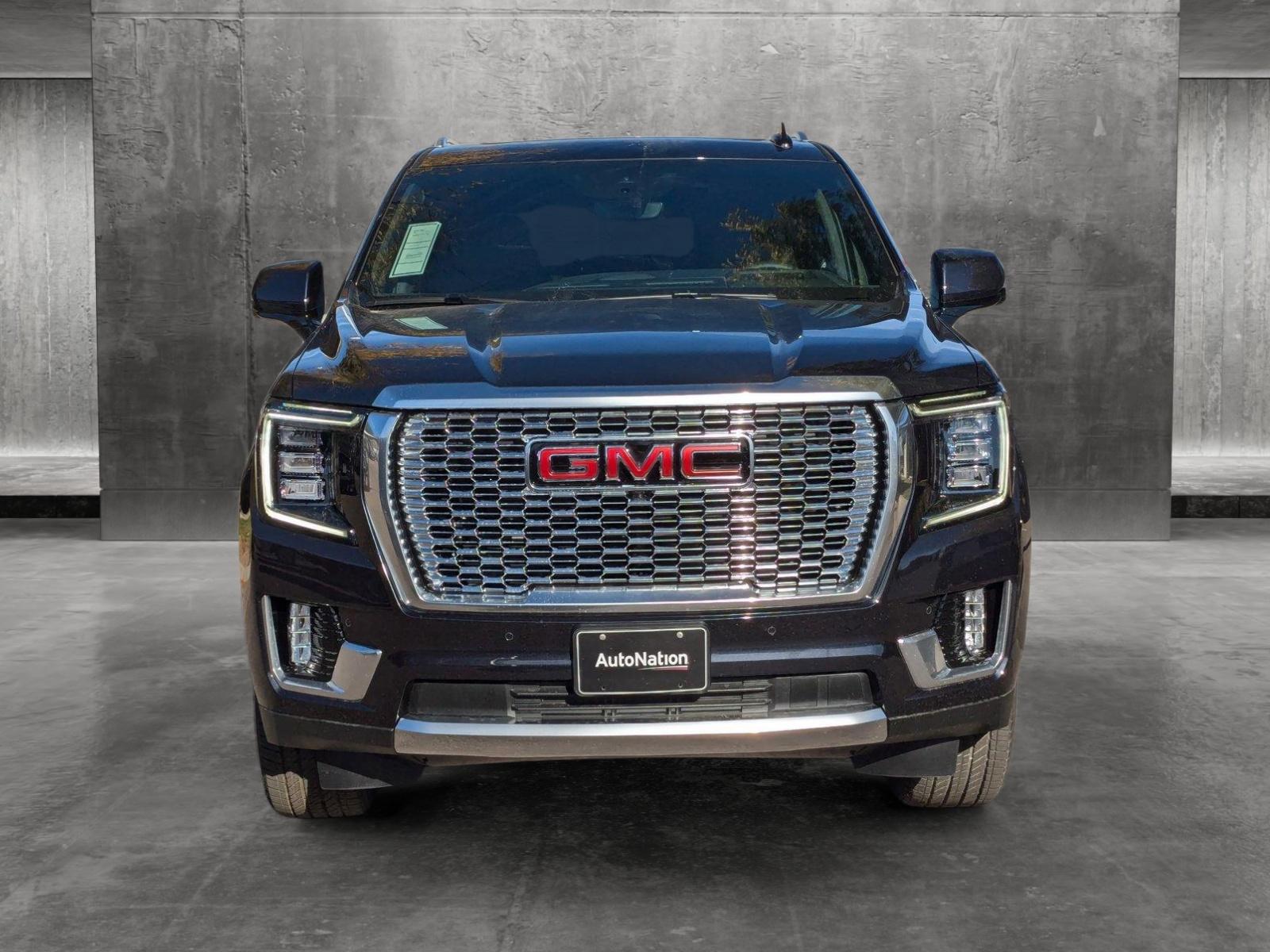 2024 GMC Yukon Vehicle Photo in LONE TREE, CO 80124-2750