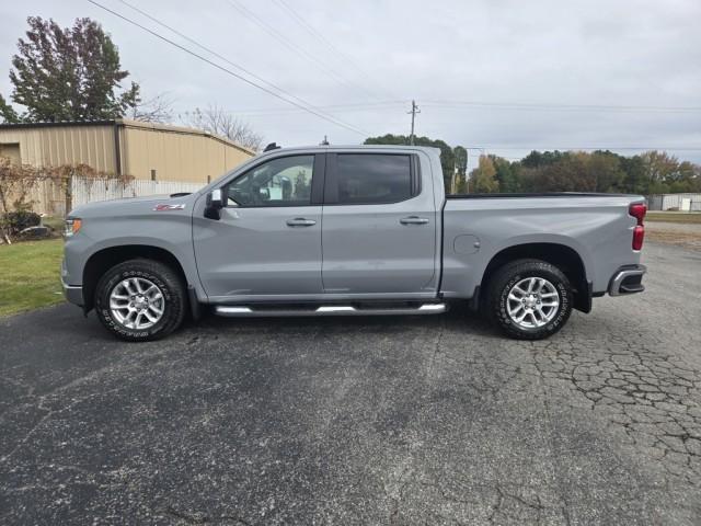 Used 2024 Chevrolet Silverado 1500 LT with VIN 2GCUDDEDXR1260402 for sale in Heber Springs, AR