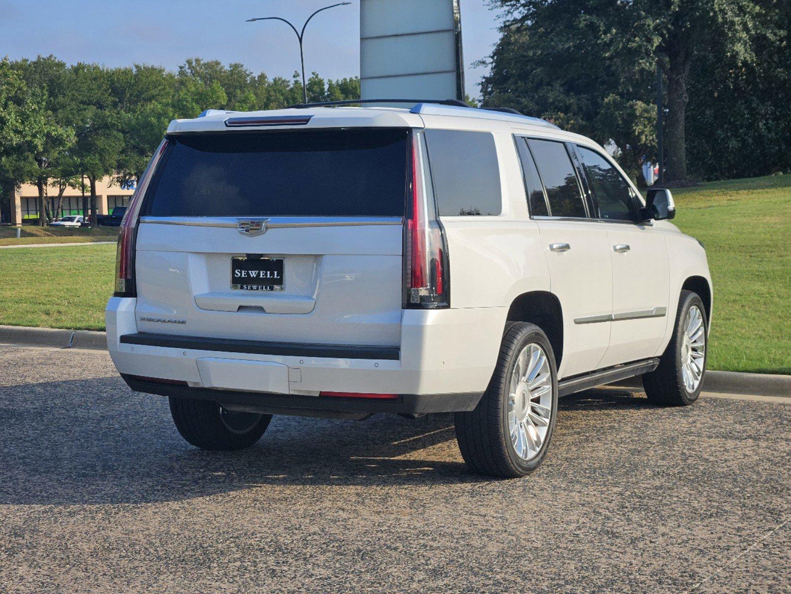 2019 Cadillac Escalade Vehicle Photo in Fort Worth, TX 76132