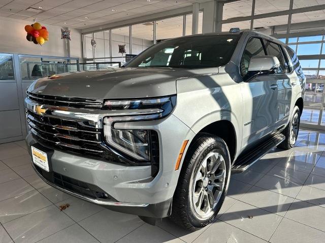 2025 Chevrolet Tahoe Vehicle Photo in COLUMBIA, MO 65203-3903