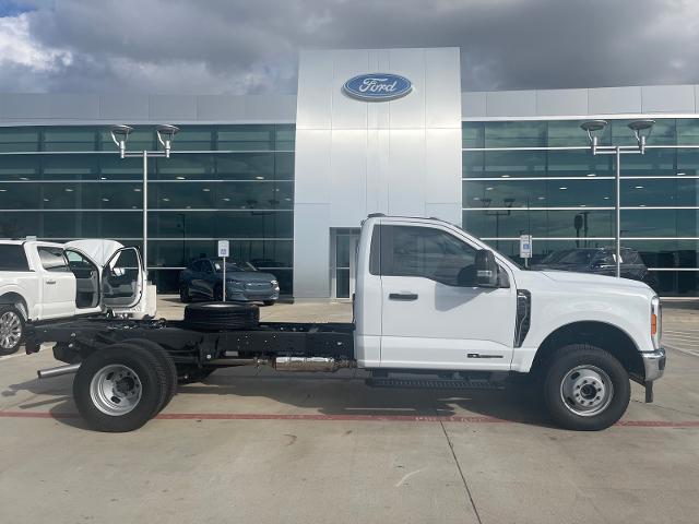 2023 Ford Super Duty F-350 DRW Vehicle Photo in Terrell, TX 75160