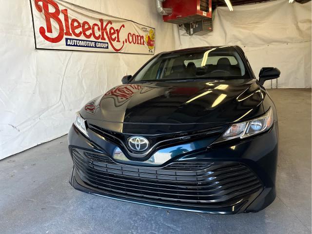 2020 Toyota Camry Vehicle Photo in RED SPRINGS, NC 28377-1640