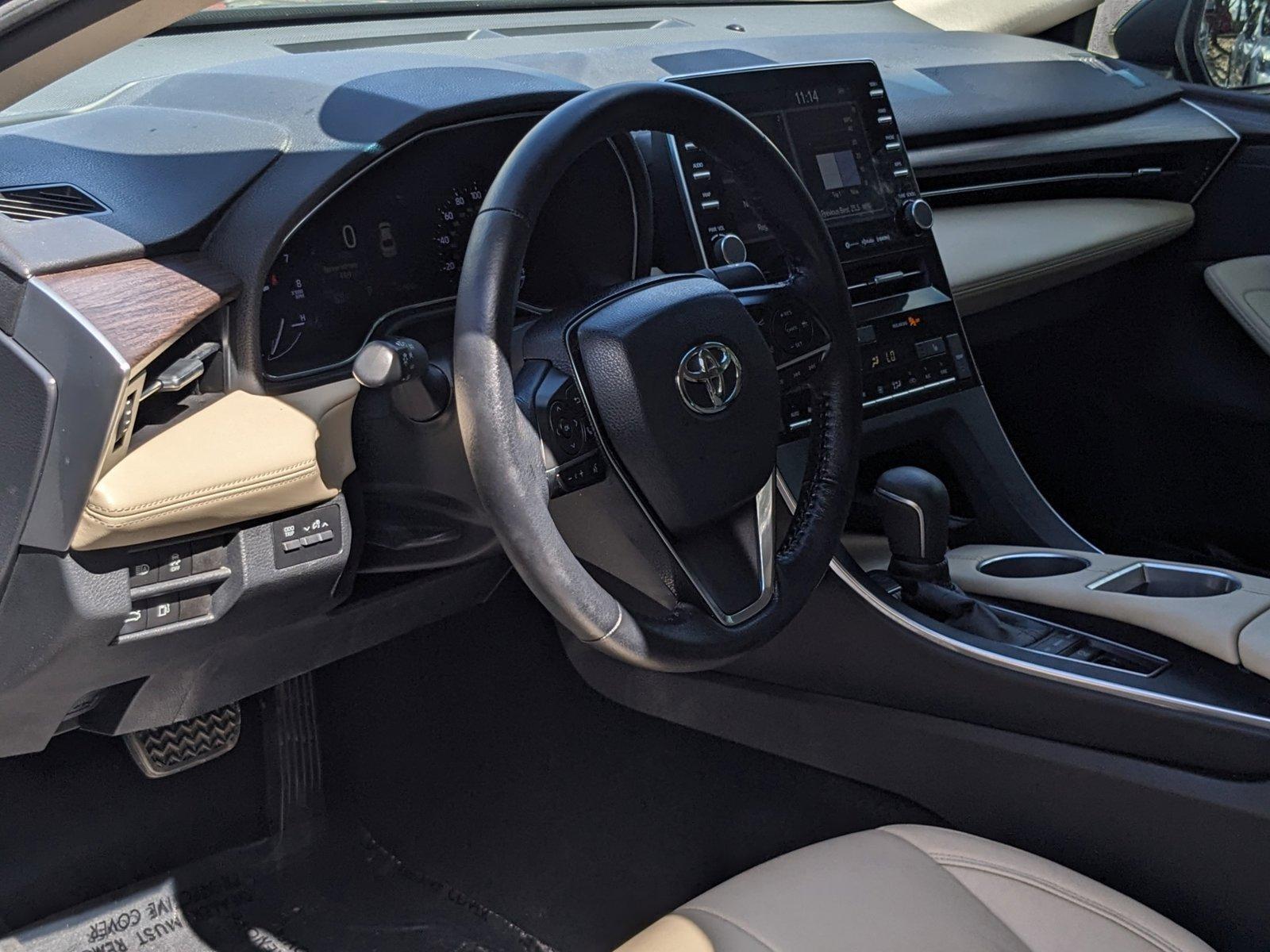 2019 Toyota Avalon Vehicle Photo in Tampa, FL 33614