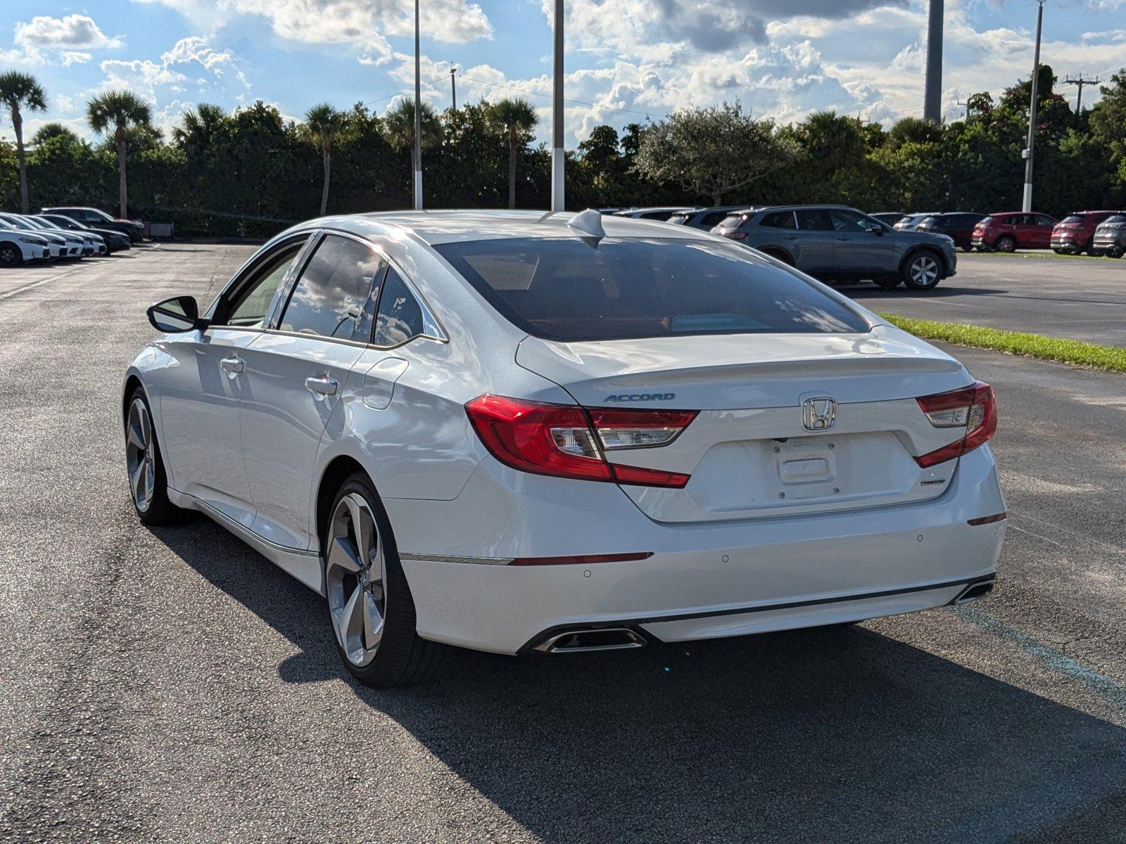 2018 Honda Accord Sedan Vehicle Photo in Miami, FL 33015