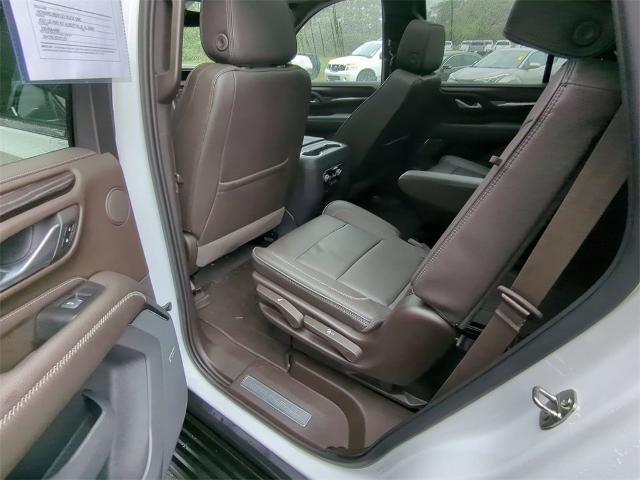 2022 GMC Yukon Vehicle Photo in ALBERTVILLE, AL 35950-0246