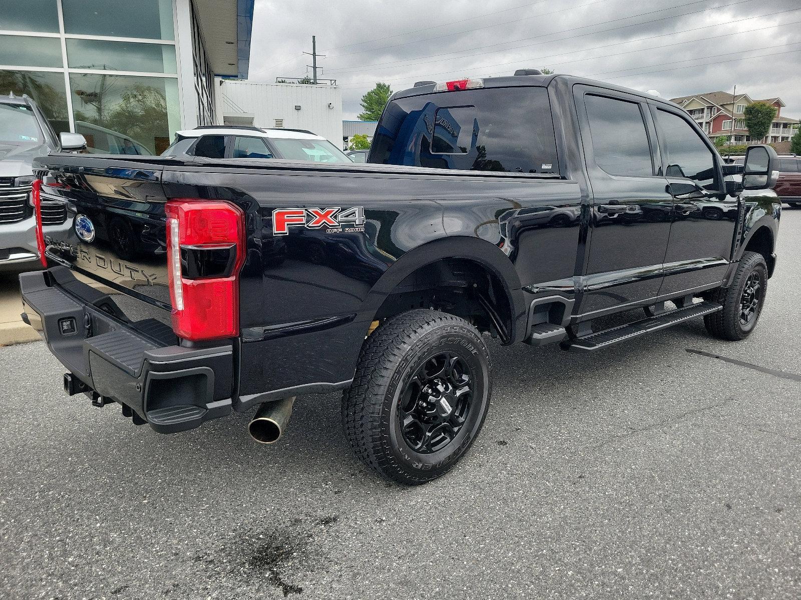 2023 Ford Super Duty F-250 SRW Vehicle Photo in BETHLEHEM, PA 18017-9401