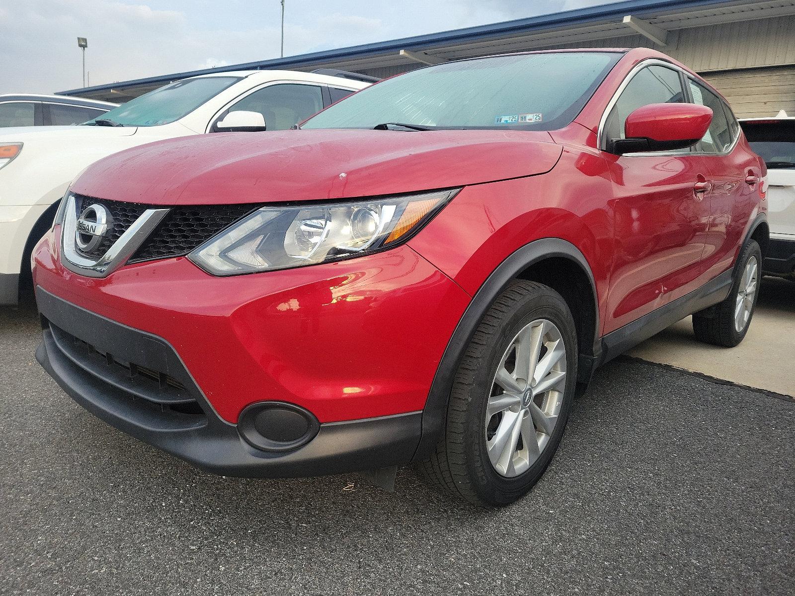 2017 Nissan Rogue Sport Vehicle Photo in BETHLEHEM, PA 18017