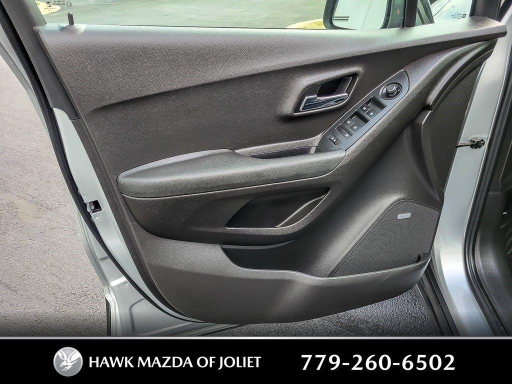 2018 Chevrolet Trax Vehicle Photo in Saint Charles, IL 60174