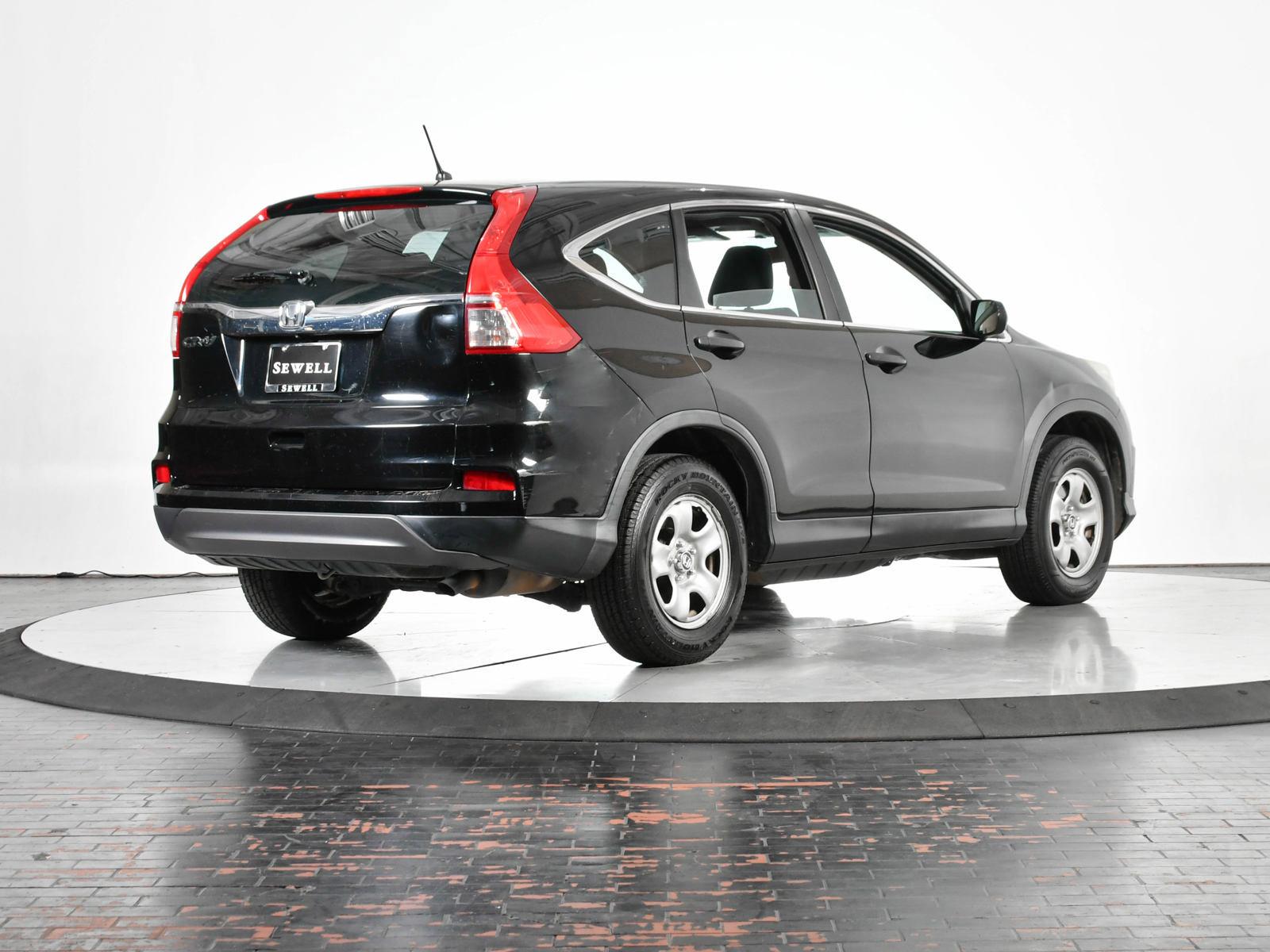 2015 Honda CR-V Vehicle Photo in DALLAS, TX 75235