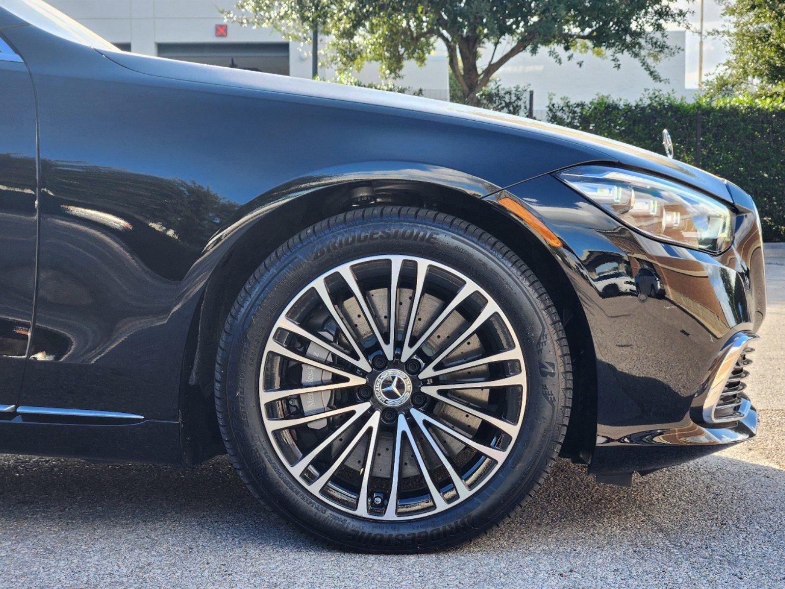 2024 Mercedes-Benz S-Class Vehicle Photo in HOUSTON, TX 77079