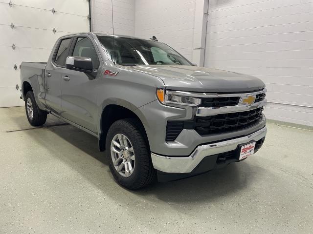 2025 Chevrolet Silverado 1500 Vehicle Photo in ROGERS, MN 55374-9422