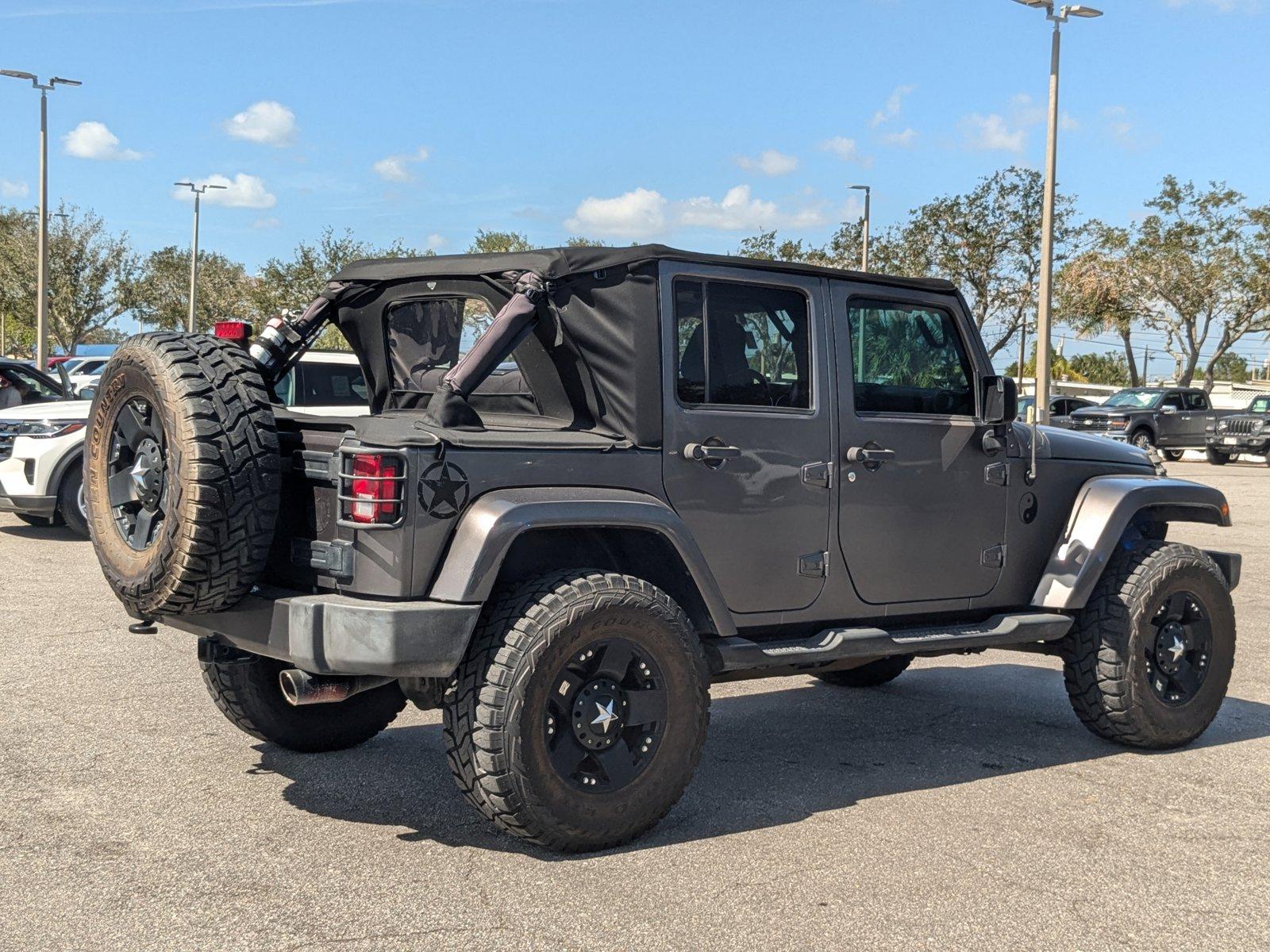 2016 Jeep Wrangler Unlimited Vehicle Photo in St. Petersburg, FL 33713