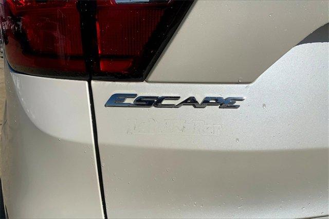 2019 Ford Escape Vehicle Photo in TOPEKA, KS 66609-0000