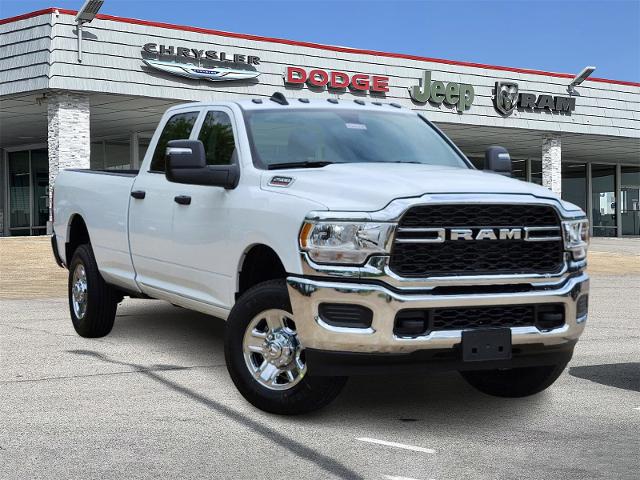 2024 Ram 2500 Vehicle Photo in Ennis, TX 75119-5114